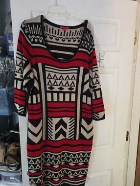 Geometric Pattern Red & Black Knit Dress